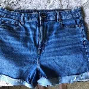American Eagle Midi Shorts
